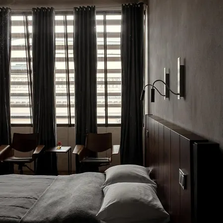 Monopol Otel Wroclaw