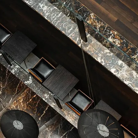 Monopol Hotel 5*