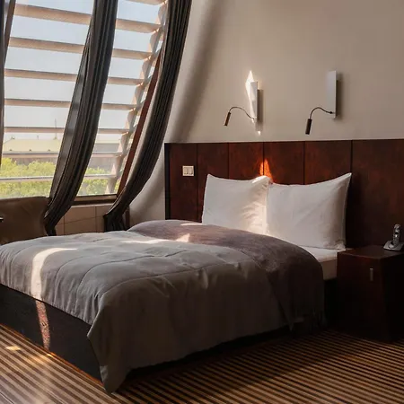 Monopol Вроцлав