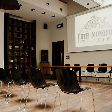 Monopol Отель Вроцлав
