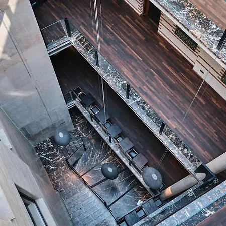 Monopol Hotel 5*