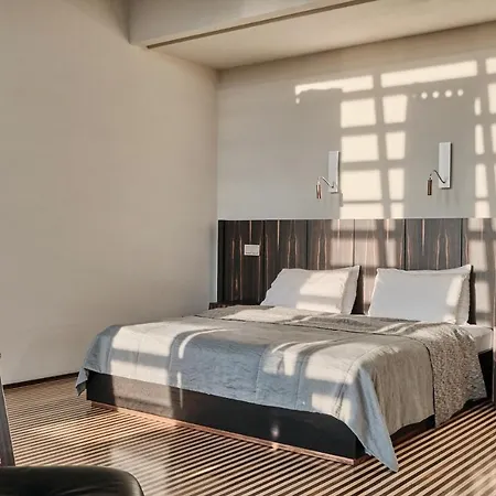 Monopol Hotel