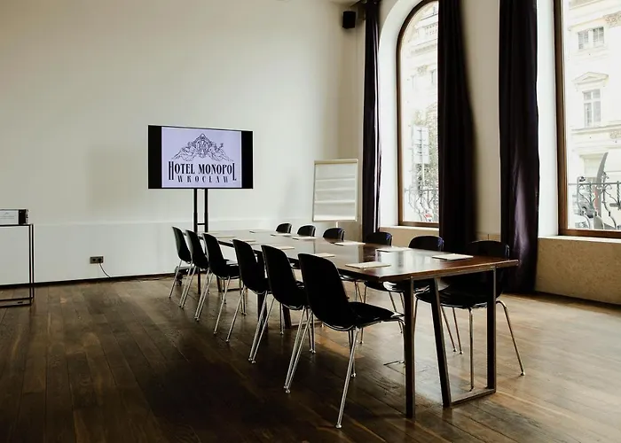 Monopol 5* Вроцлав