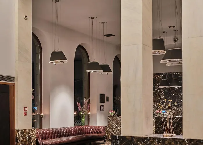 Готель Monopol 5*