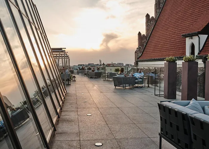 Готель Monopol 5*