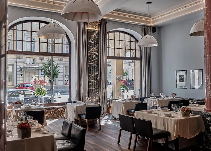 Готель Monopol